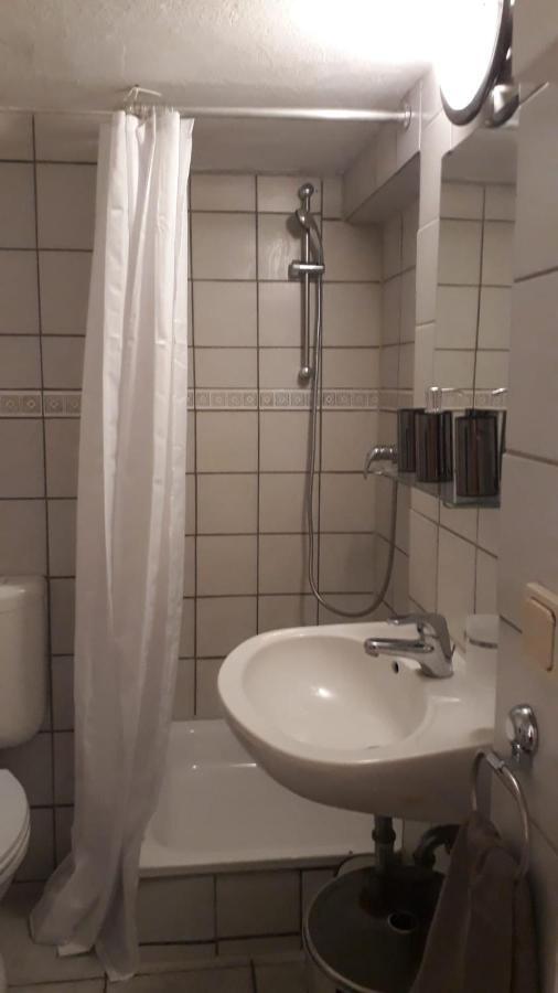Roter Backstein 3 * Mainz